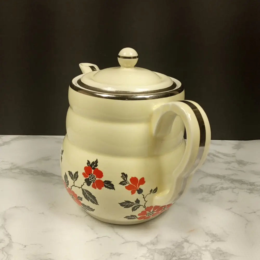 Hall Daniel Red Poppies Coffee Pot ( Vintage ) Decor