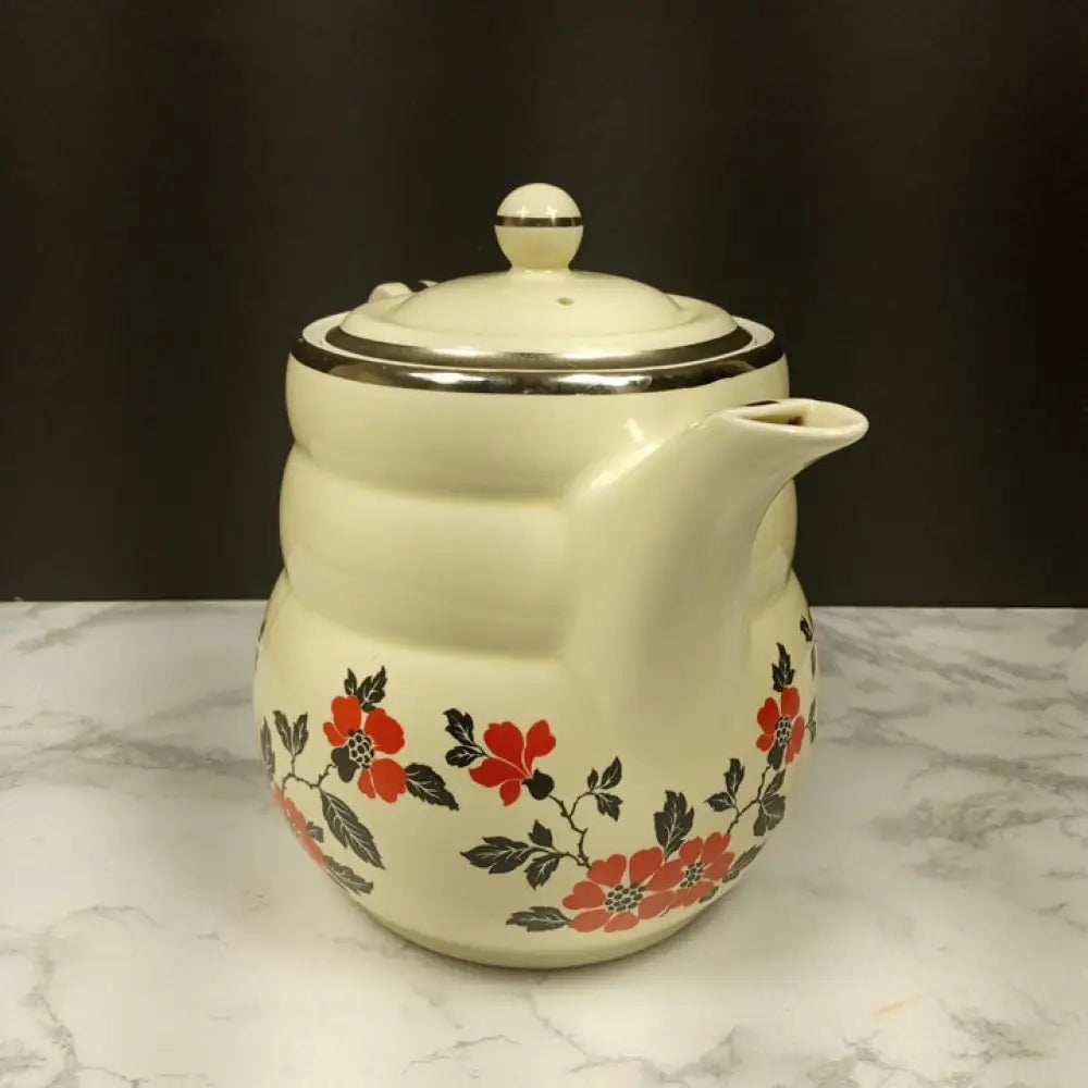 Hall Daniel Red Poppies Coffee Pot ( Vintage ) Decor