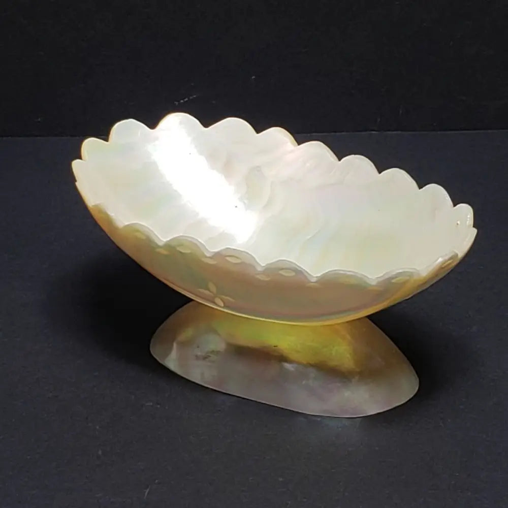 Handmade Mother Of Pearl Engraved Pedestal Trinket Dish (Vintage) Decor