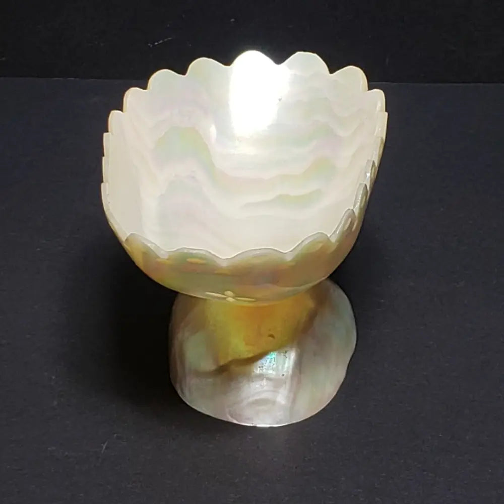 Handmade Mother Of Pearl Engraved Pedestal Trinket Dish (Vintage) Decor