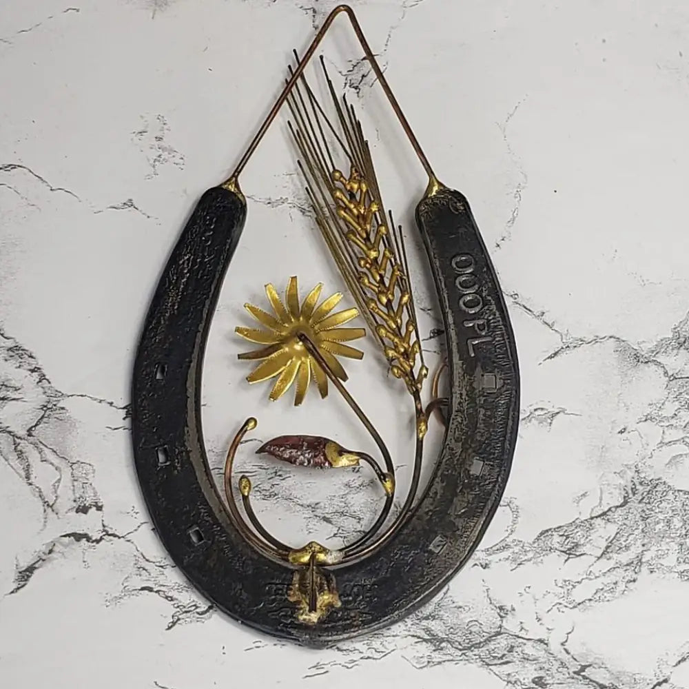 Horseshoe Art Piece Vintage - Decor