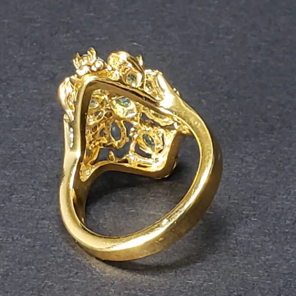 Vintage Ladies Cocktail Ring Size 8 - Rings