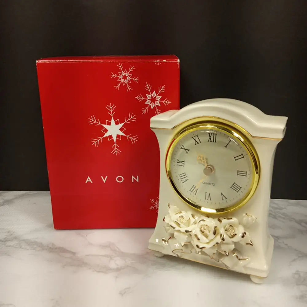 Avon Porcelain Winter Rose Mantle Desk Clock ( Nib 2005 ) Decor