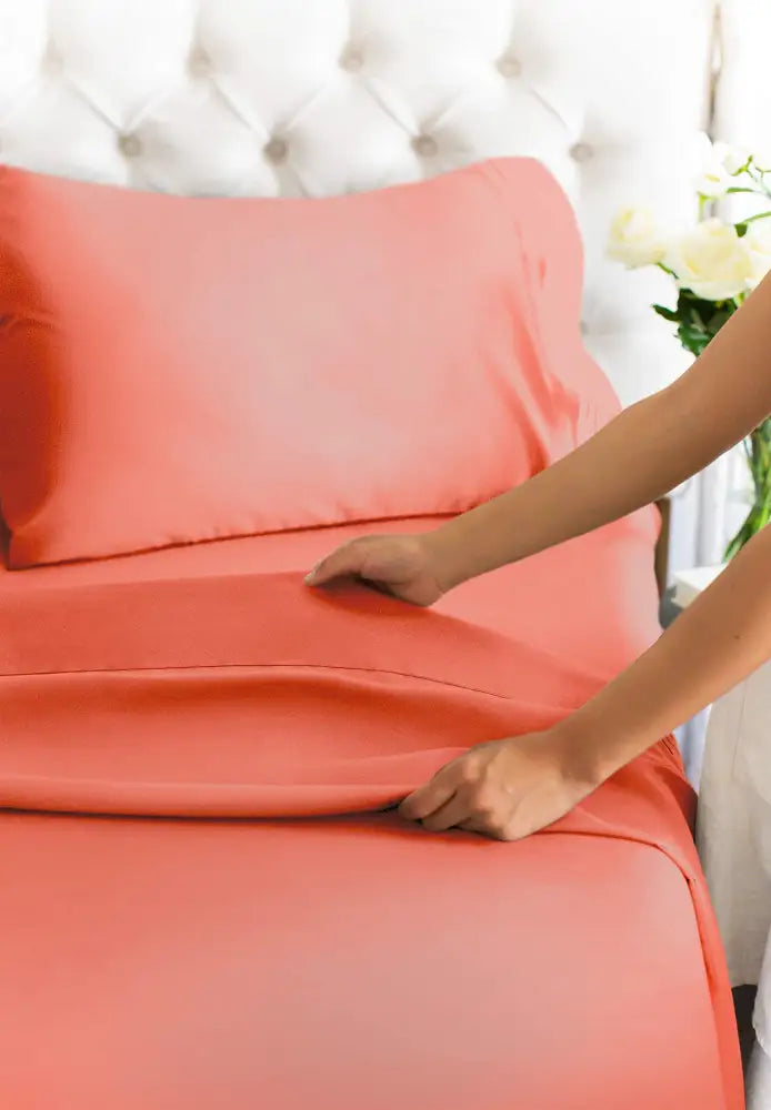 Queen Size 4 Piece Sheet Set - Comfy Breathable & Cooling Sheets Hotel Luxury Bed For Women Men
