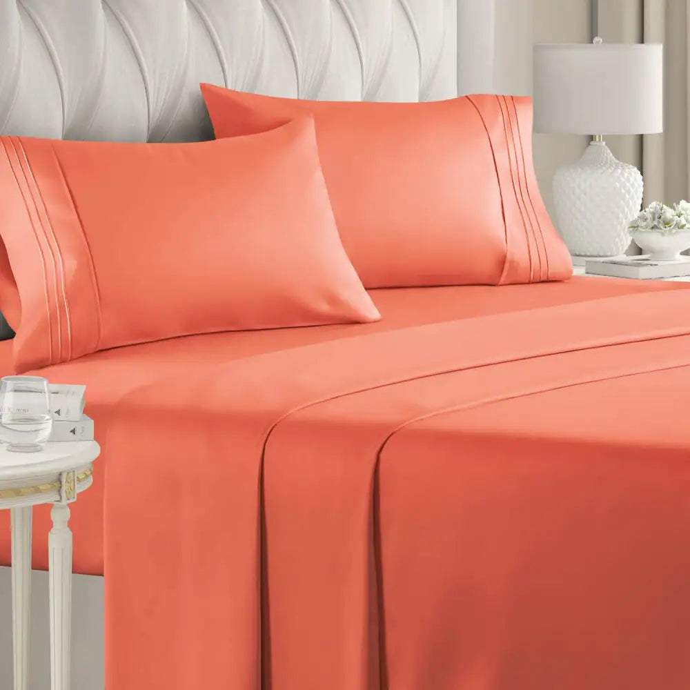 Queen Size 4 Piece Sheet Set - Comfy Breathable & Cooling Sheets Hotel Luxury Bed For Women Men