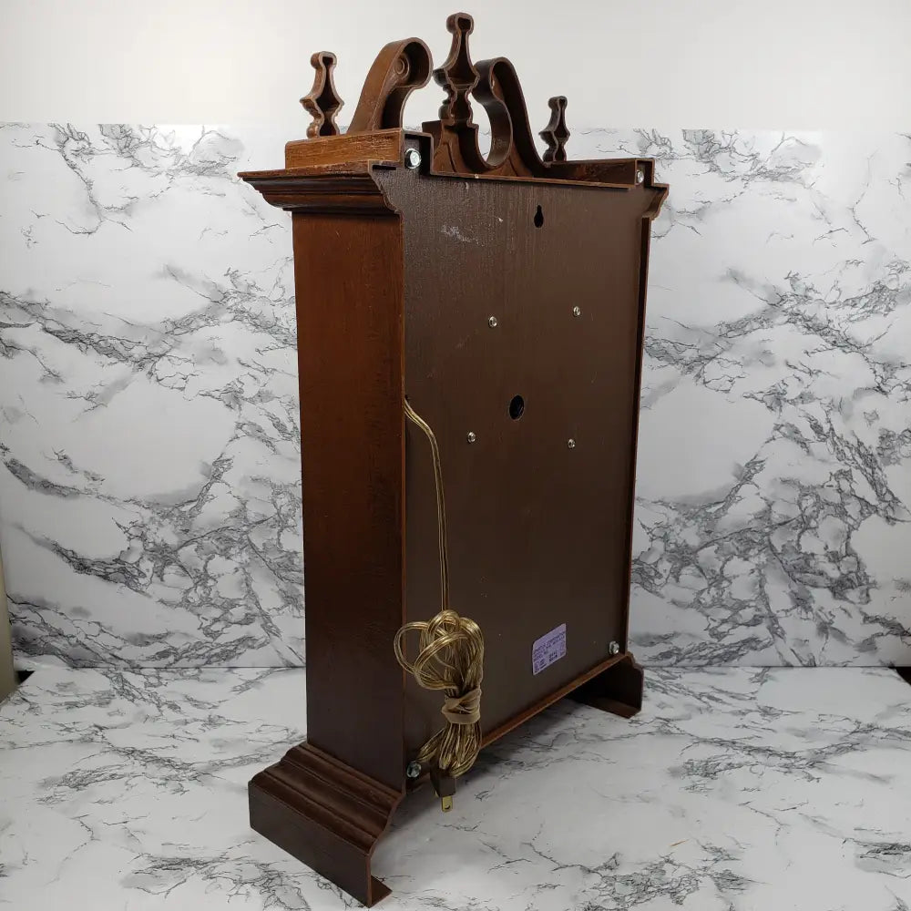 Spartus Clock Mantle Wall Electric Vintage Decor