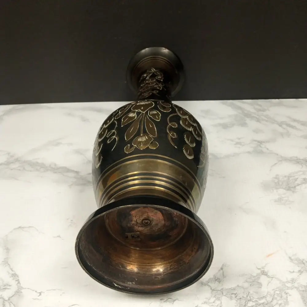 Hand Engraved Brass Vase ( Vintage ) Decor