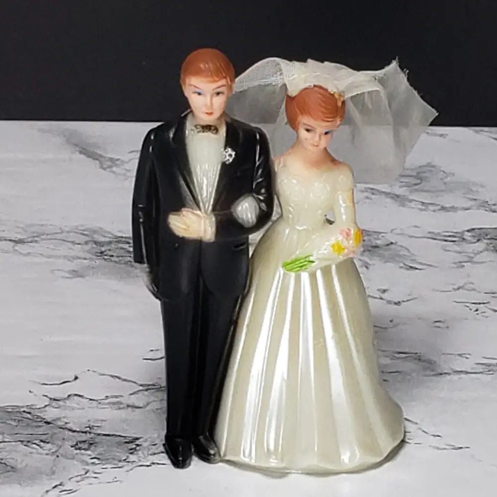 Wedding Cake Topper (Vintage) Decor