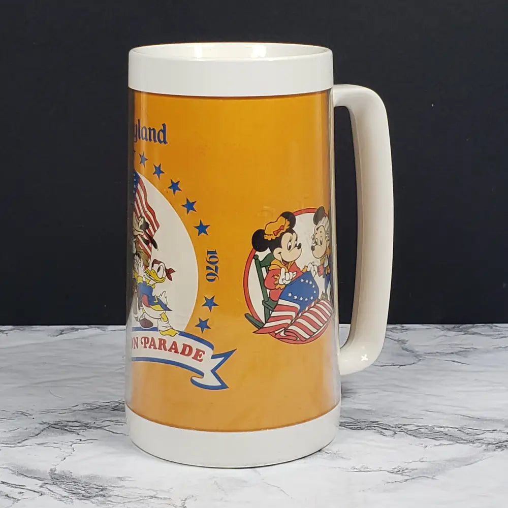 1976 Disneyland America On Parade Thermo-Serv Tumbler Vintage Collectibles