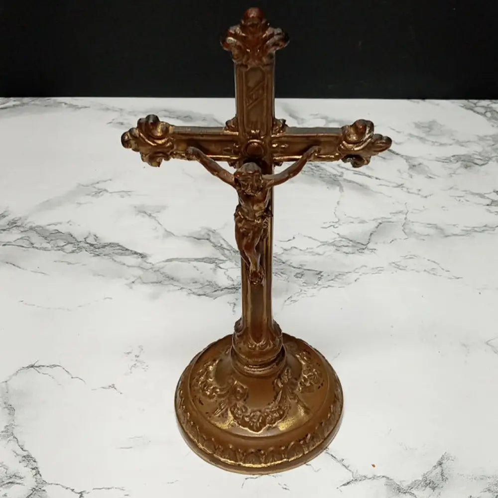 Alter Crucifix Solid Metal ( Vintage ) Decor