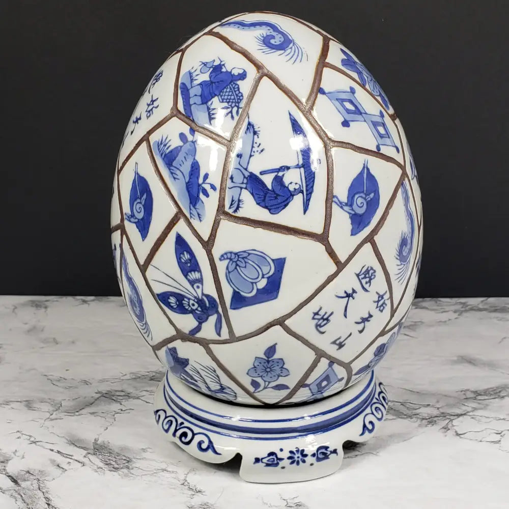 Chinese Chinoiserie Porcelain Egg Vintage Decor