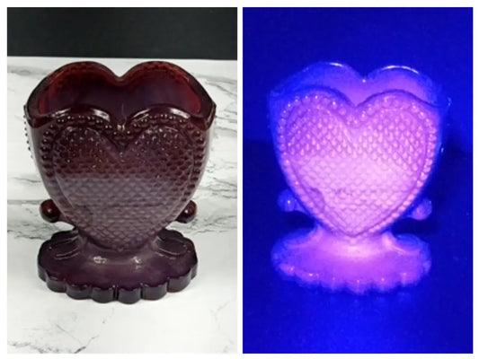 Degenhart Glass Sweetheart Trinket Paperweight Toothpick Vintage Decor