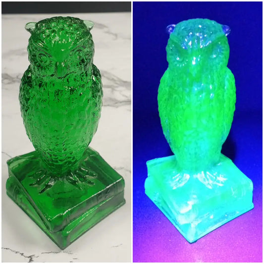 Degenhart Paperweight Uv Green Wise Owl Vintage Decor