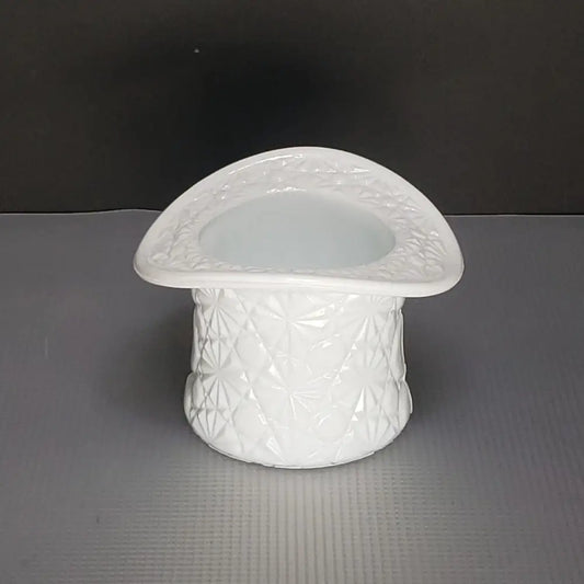 Fenton Large Daisy & Button Milk Glass Top Hat (Vintage) -