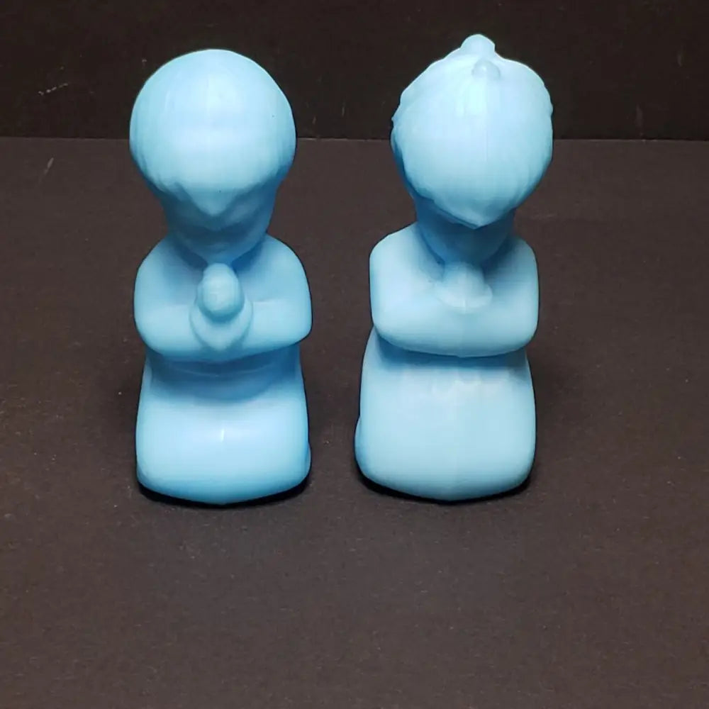 Fenton Satin Blue Custard Glass Praying Children (Vintage) Decor