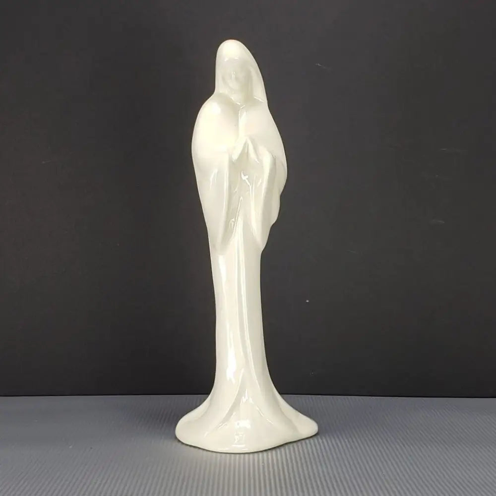 Haeger Madonna Bud Vase MCM - Decor