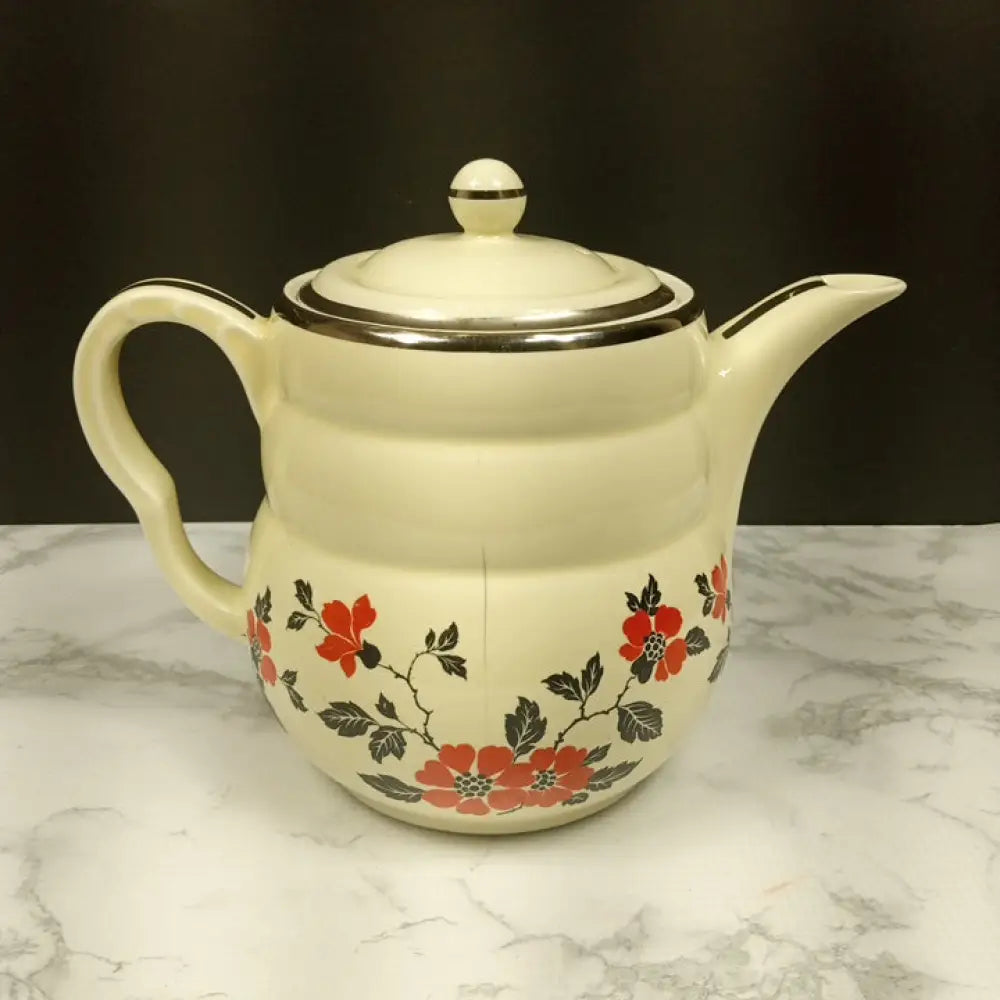 Hall Daniel Red Poppies Coffee Pot ( Vintage ) Decor