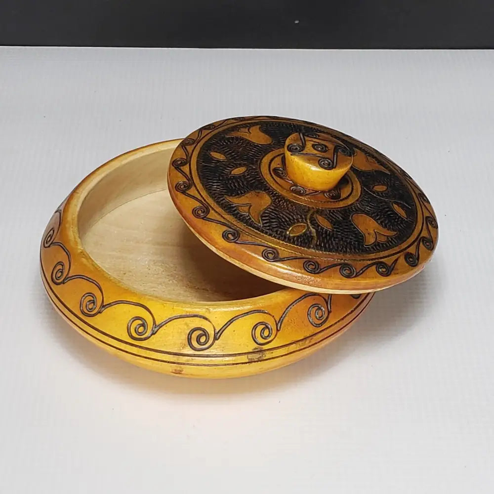 Hand Carved Copper Inlayed Round Lidded Wood Box (Vintage) Decor