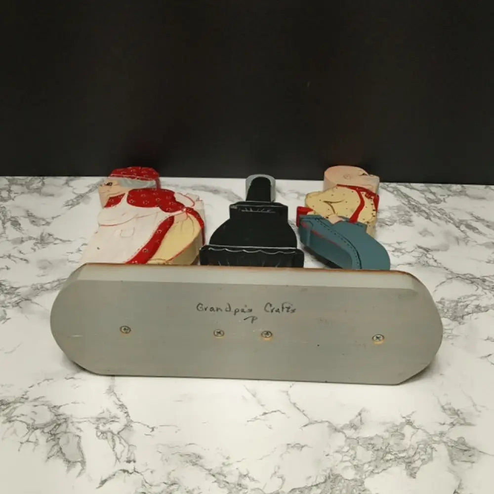 Handmade Solid Wood Ma & Pa ( Vintage ) Decor