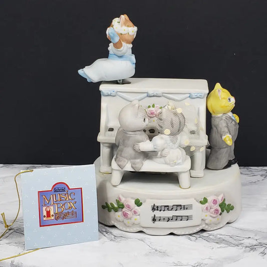 Kitty Cucumber Musical Figurine Schmid The Reception Vintage Collectibles