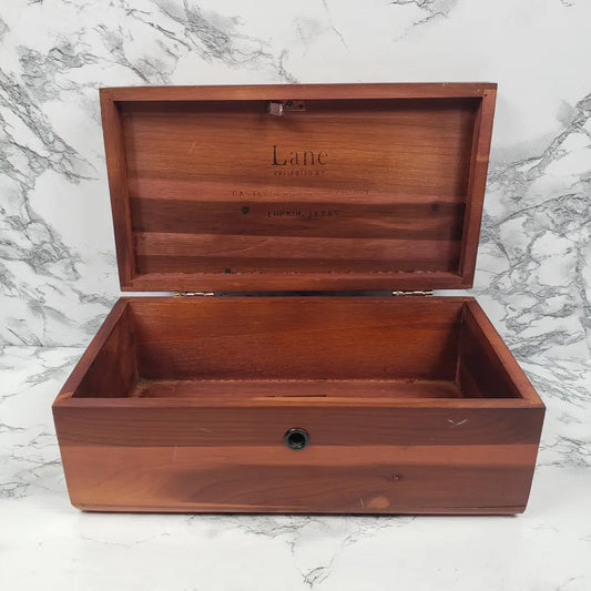Lane Cedar Box Vintage Decor