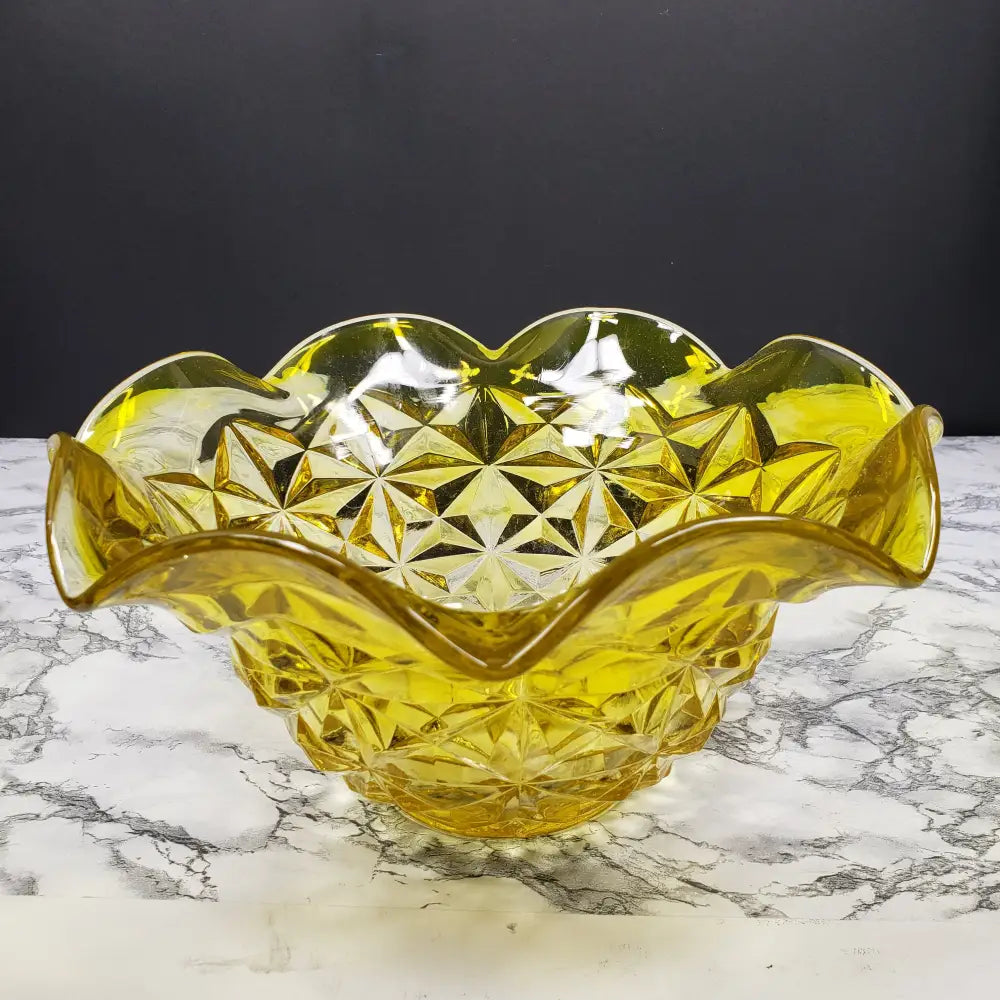 Le Smith Yellow Uv Reactive Large Centerpiece Bowl Vintage Collectibles