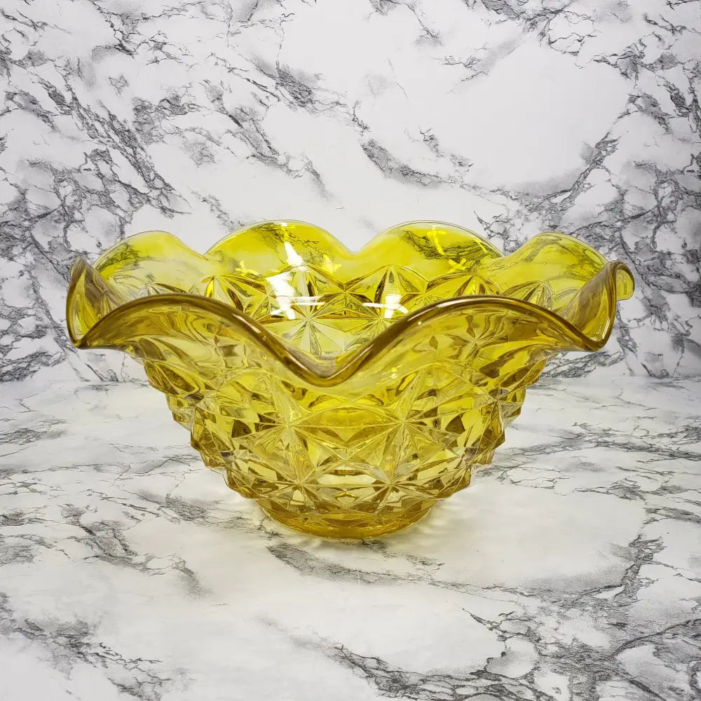 Le Smith Yellow Uv Reactive Large Centerpiece Bowl Vintage Collectibles
