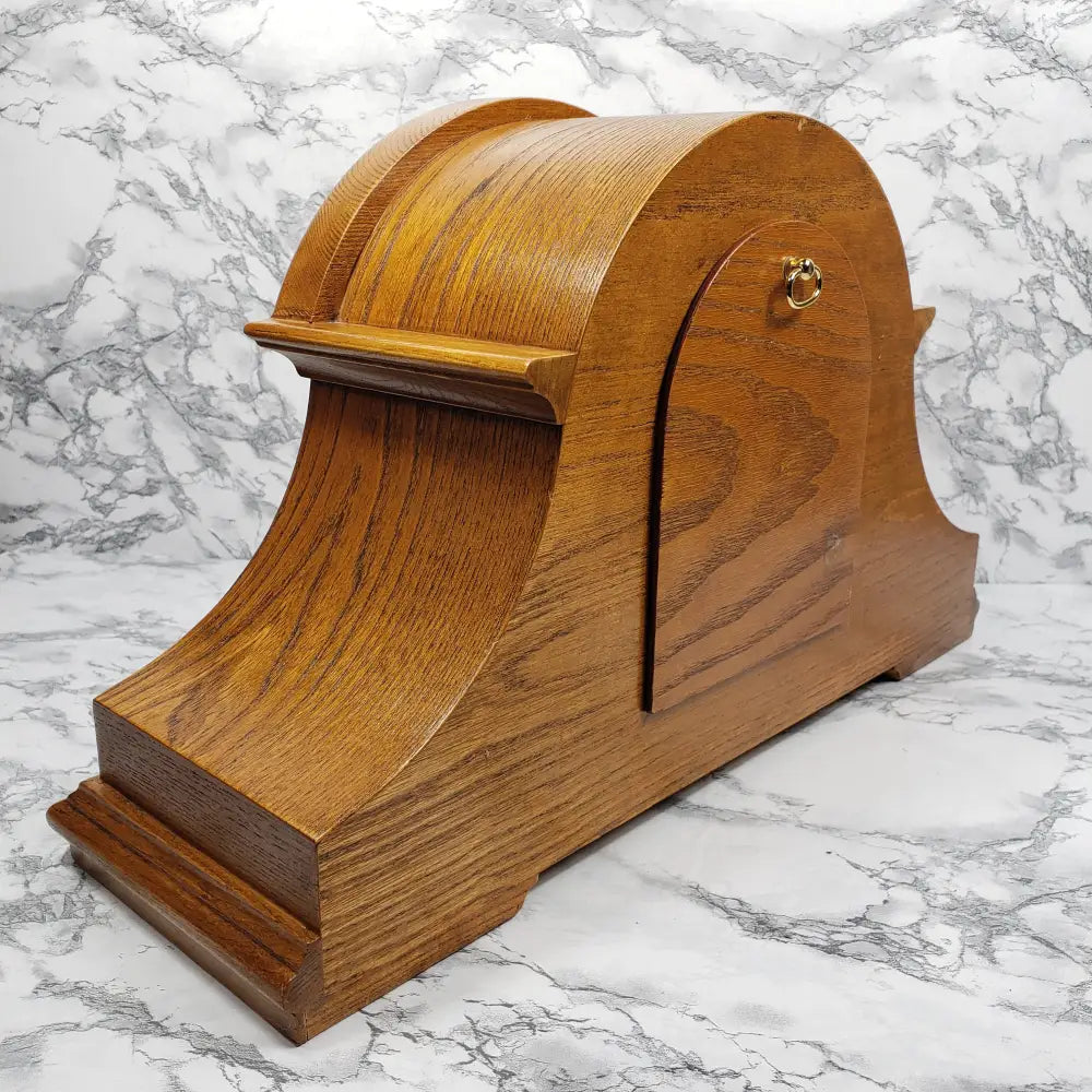 Mantle Clock Howard Miller Dual Chime Decor