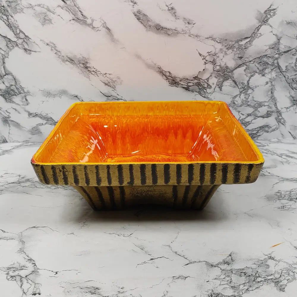 Maurice Of California Planter Vintage Decor