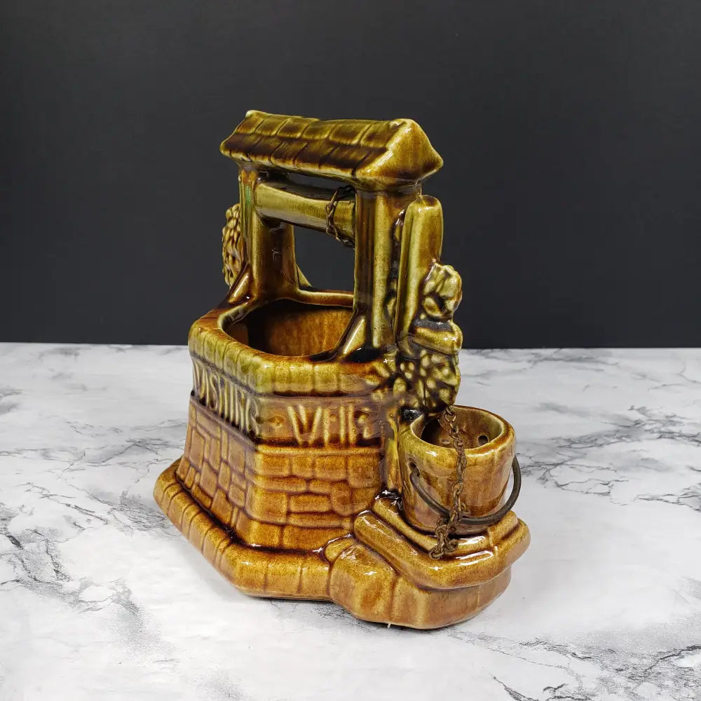 Mccoy Wishing Well Planter Vintage Pots & Planters
