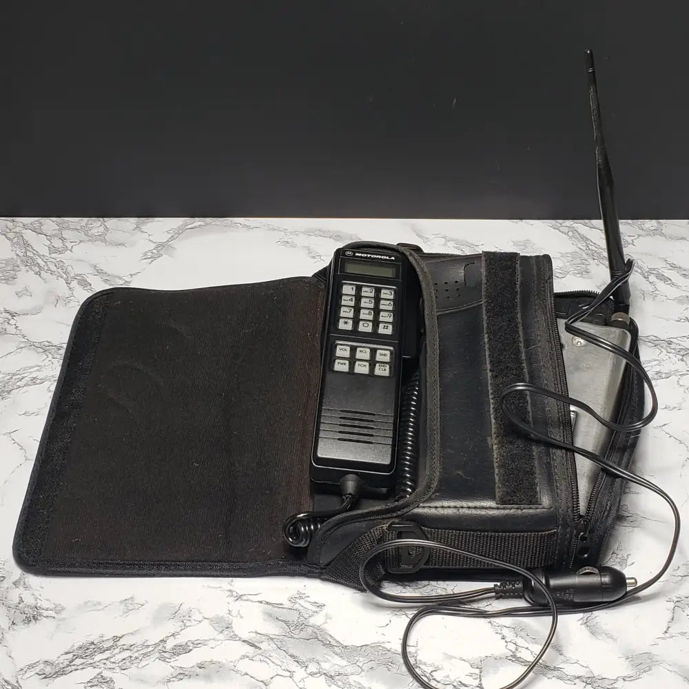 Motorola Bag Phone (Vintage) Decor