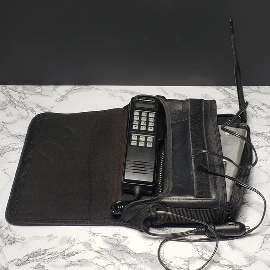 Motorola Bag Phone (Vintage) Decor