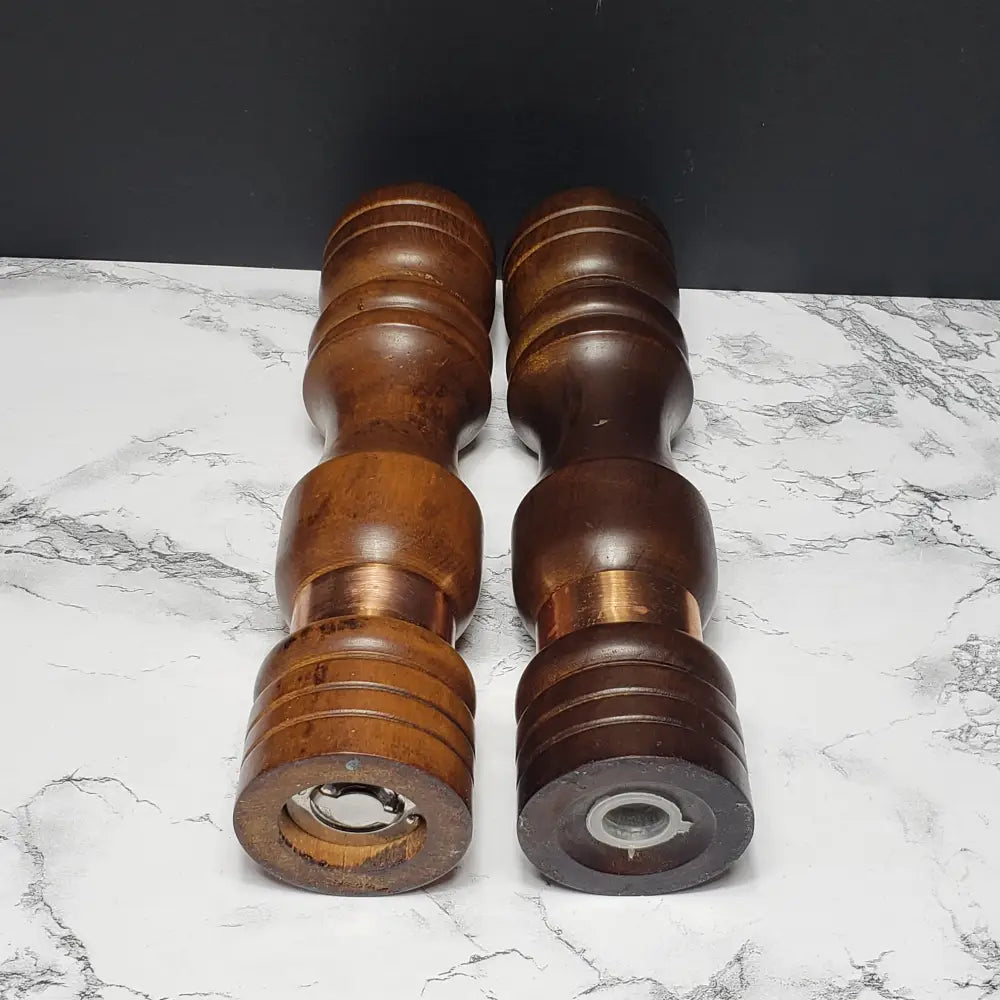Solid Wood & Copper Pepper Mill Salt Shaker (Vintage) Decor