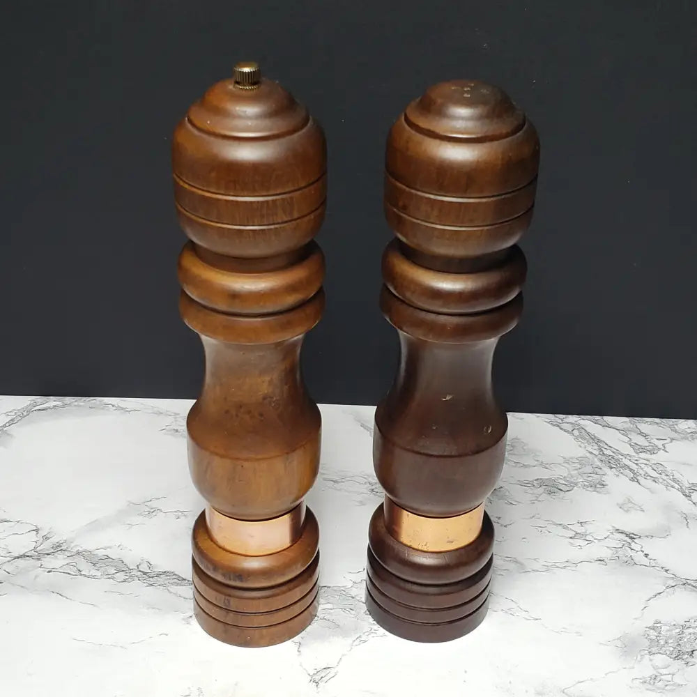 Solid Wood & Copper Pepper Mill Salt Shaker (Vintage) Decor