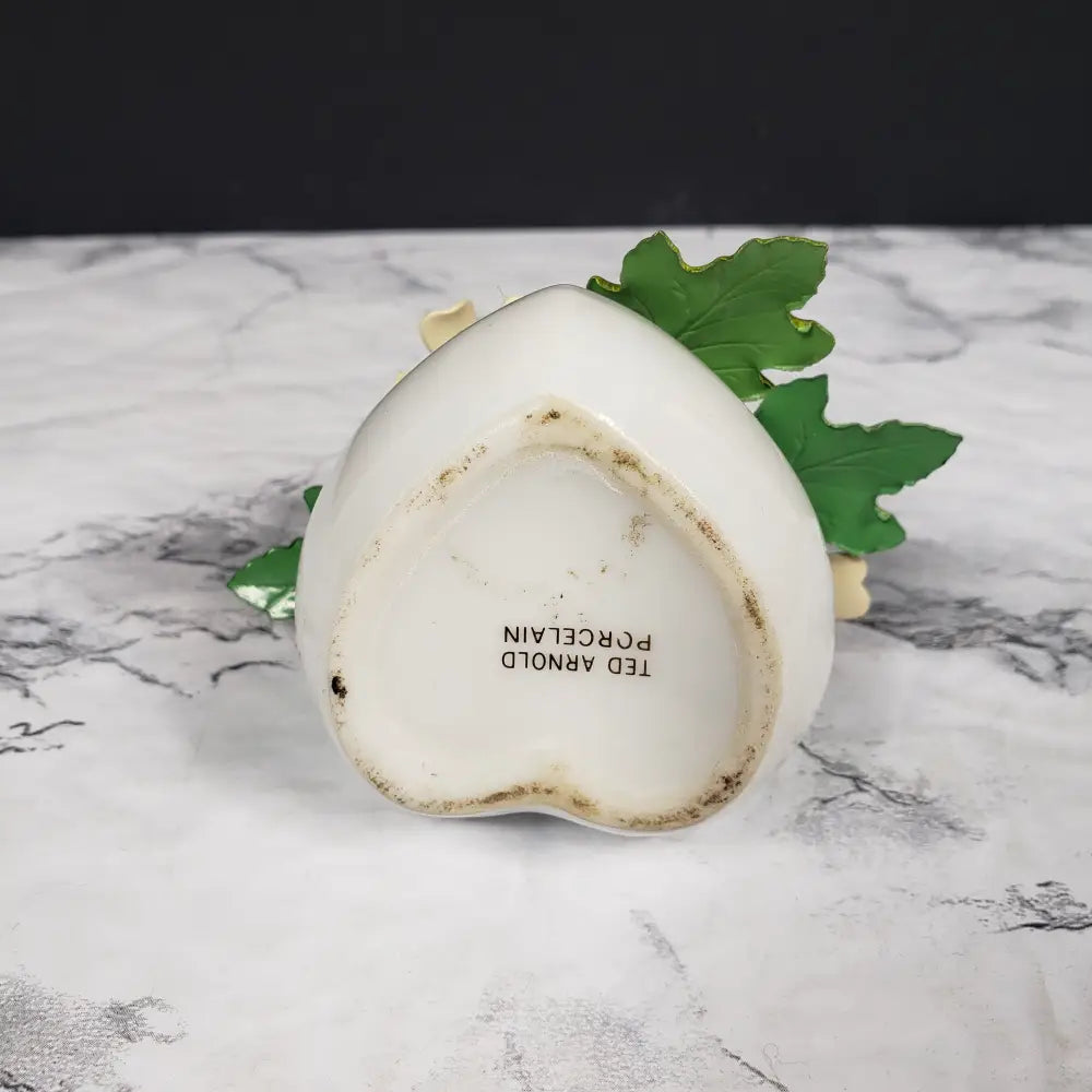 Porcelain Heart Metal Flowers Vintage