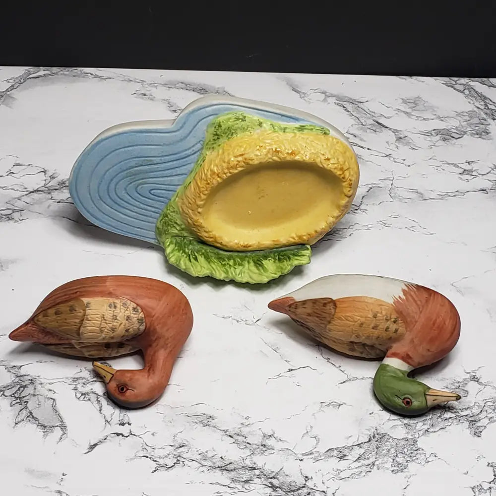 Porcelain Ducks Salt & Pepper Set With Stand ( Vintage )