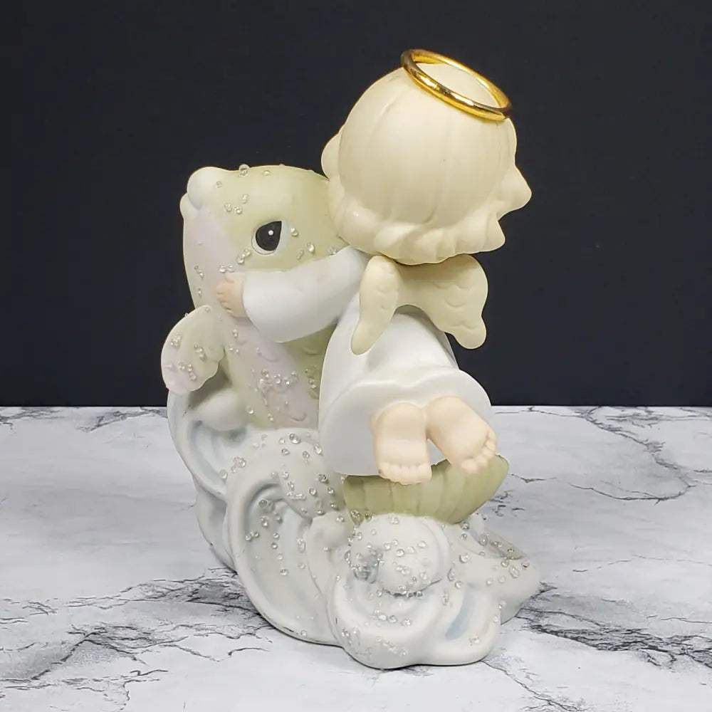 Precious Moments Fountain Of Angels Figurine Vintage Figurines