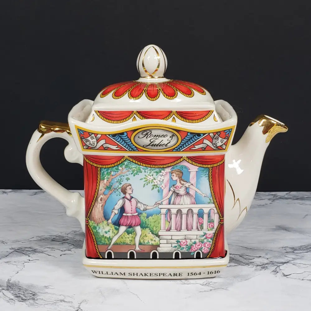 Sadler Romeo Juliette Teapot Shakespear Vintage Collectibles