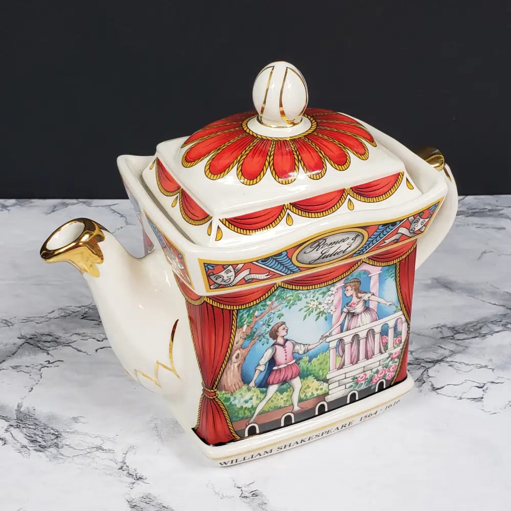 Sadler Romeo Juliette Teapot Shakespear Vintage Collectibles