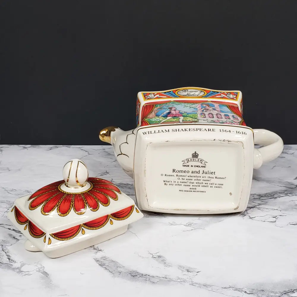 Sadler Romeo Juliette Teapot Shakespear Vintage Collectibles