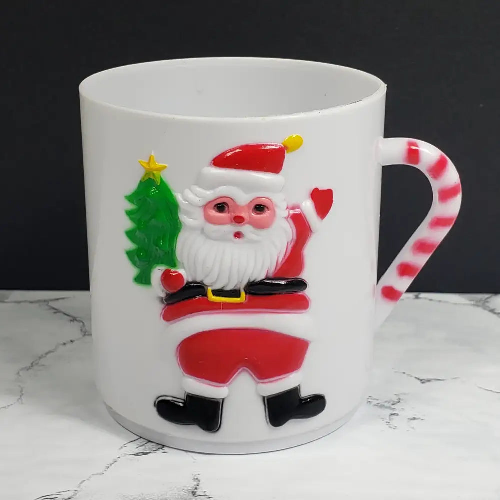 Santa Childrens Cups Set Of Four Vintage Decor