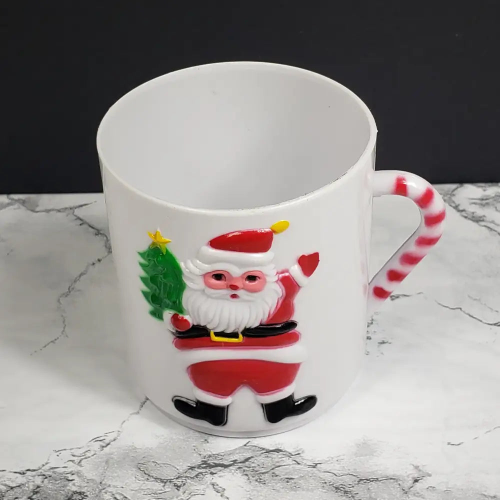 Santa Childrens Cups Set Of Four Vintage Decor
