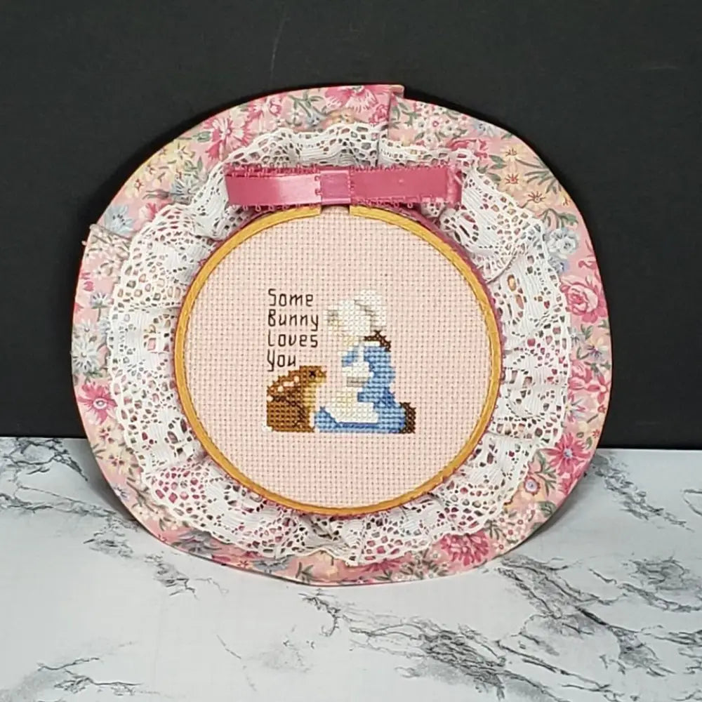 Small Handmade Needlepoint Vintage - Decor