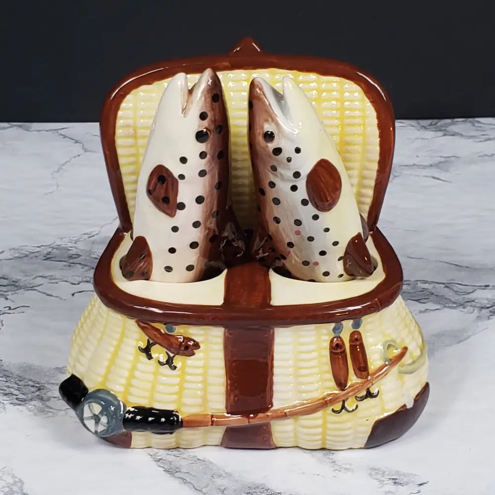 Trout Basket Salt Pepper Shaker Set & Shakers