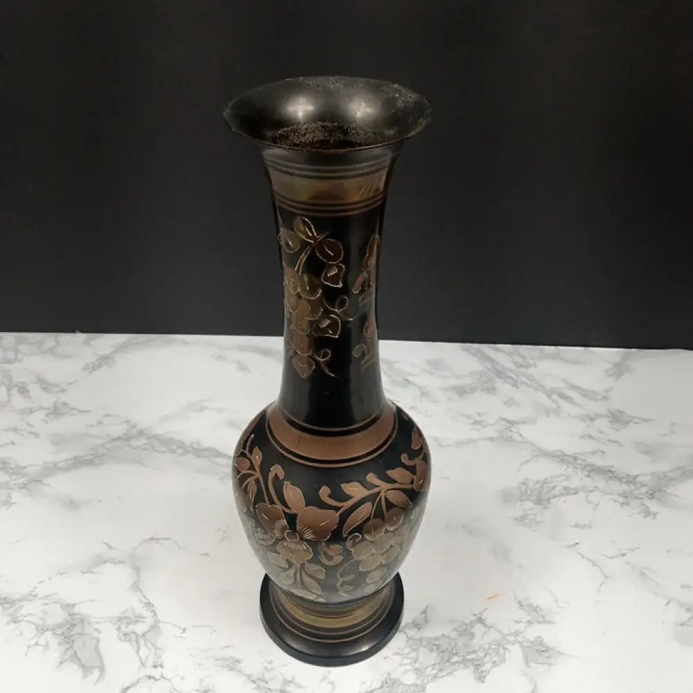 Hand Engraved Brass Vase ( Vintage ) Decor