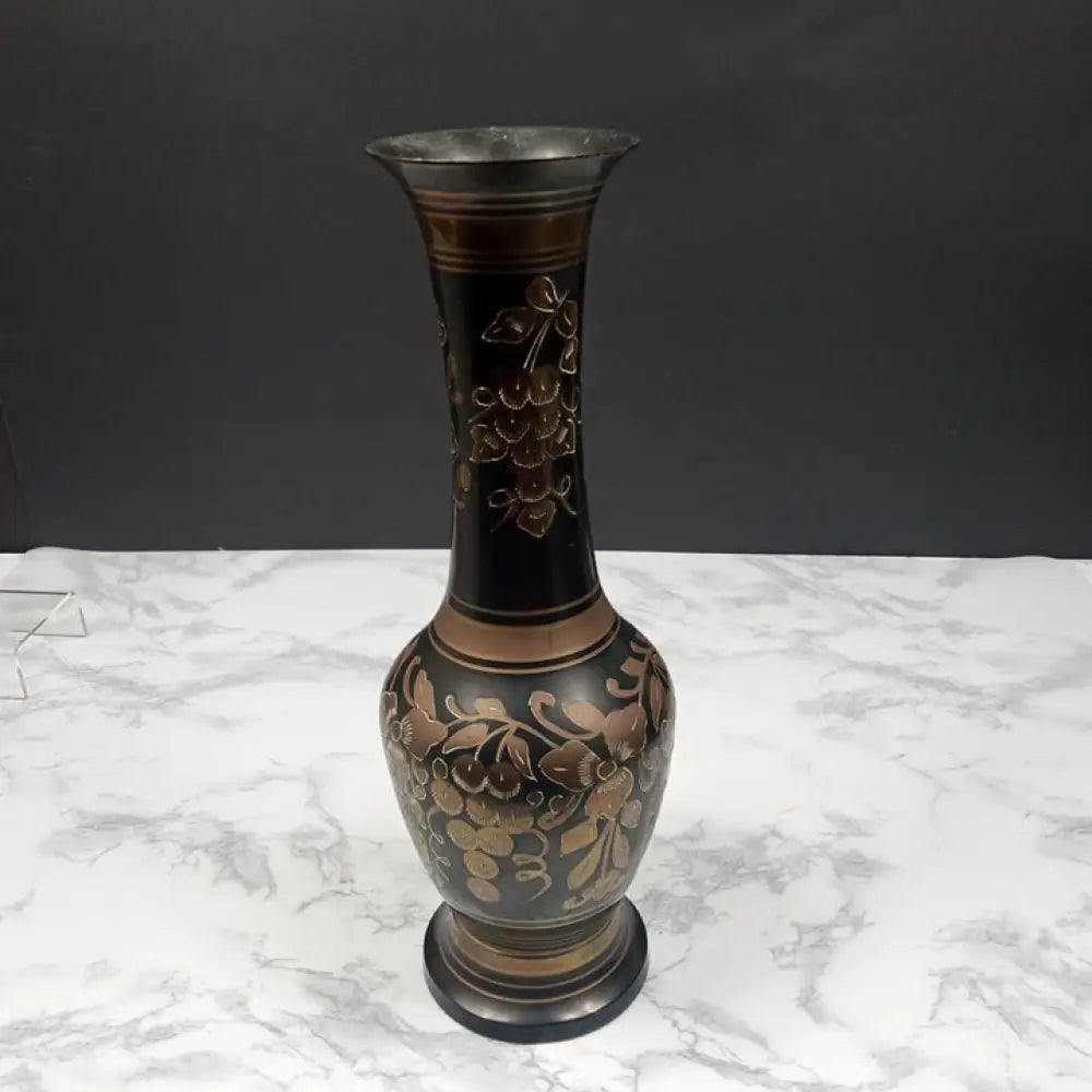 Hand Engraved Brass Vase ( Vintage ) Decor