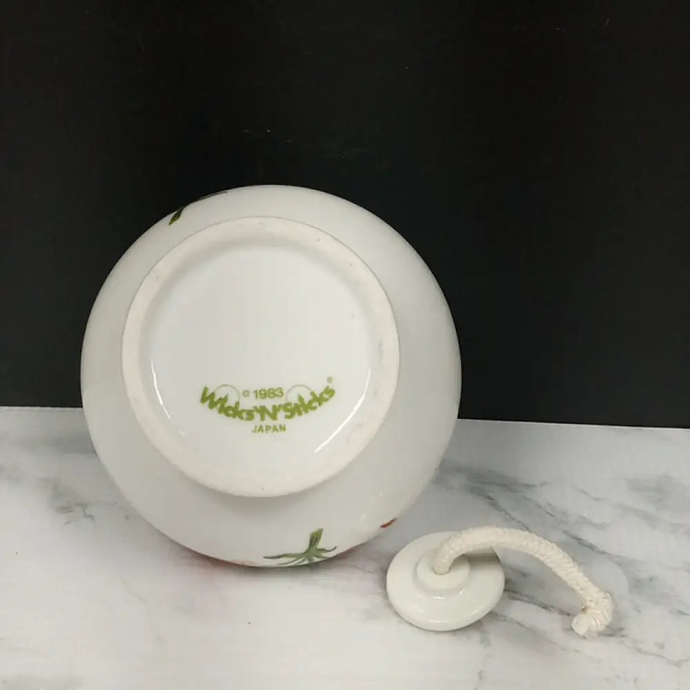 Wicks & Sticks Porcelain Oil Lamp ( Vintage ) Decor
