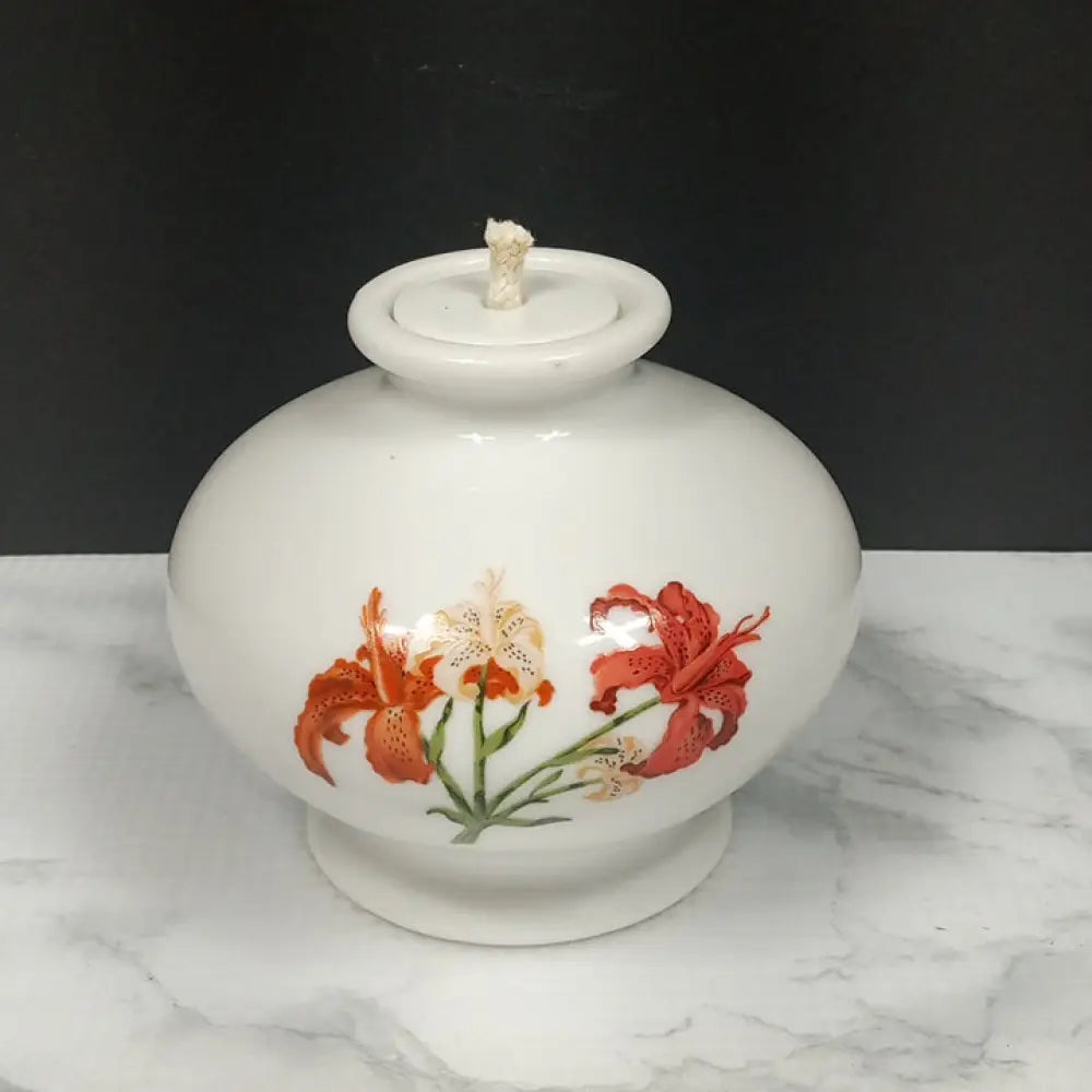 Wicks & Sticks Porcelain Oil Lamp ( Vintage ) Decor