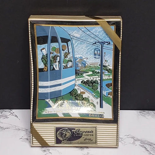 1964-65 New York Worlds Fair Souvenir Houze Glass Tray Nib Vintage Decor